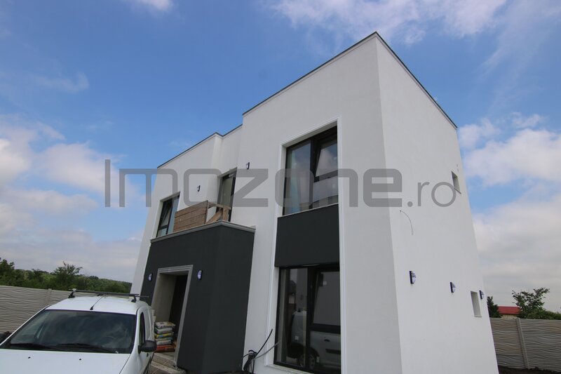 Otopeni, zone Ferme, vila P+1, 4 camere,  3 dormitoare, 3 bai, comision 0%